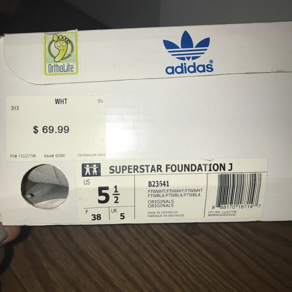 All white adidas superstars - Picture 5 of 5